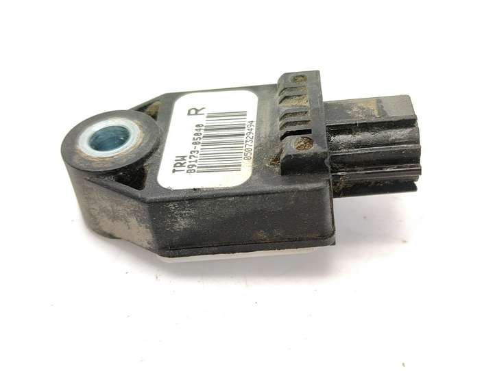 Toyota Avensis T250 (2006 - 2009)  8917305040 Датчик удара надувных подушек