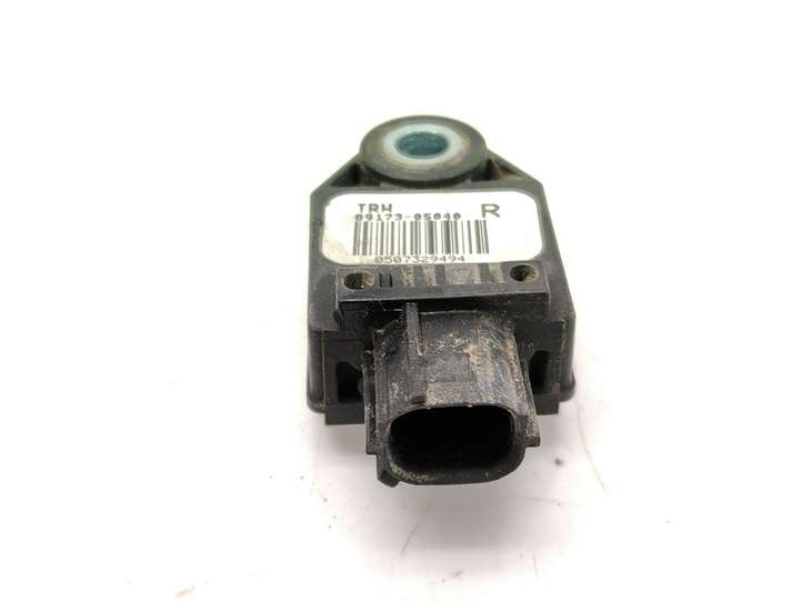 Toyota Avensis T250 (2006 - 2009)  8917305040 Датчик удара надувных подушек