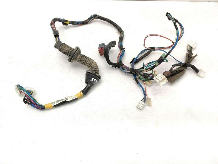 Toyota Avensis T250 (2006 - 2009)  8215205600 Проводка передних дверей