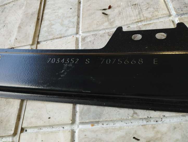 BMW 5 E60 E61 (2004 - 2010)  7075668E Передний комплект электрического механизма для подъема окна