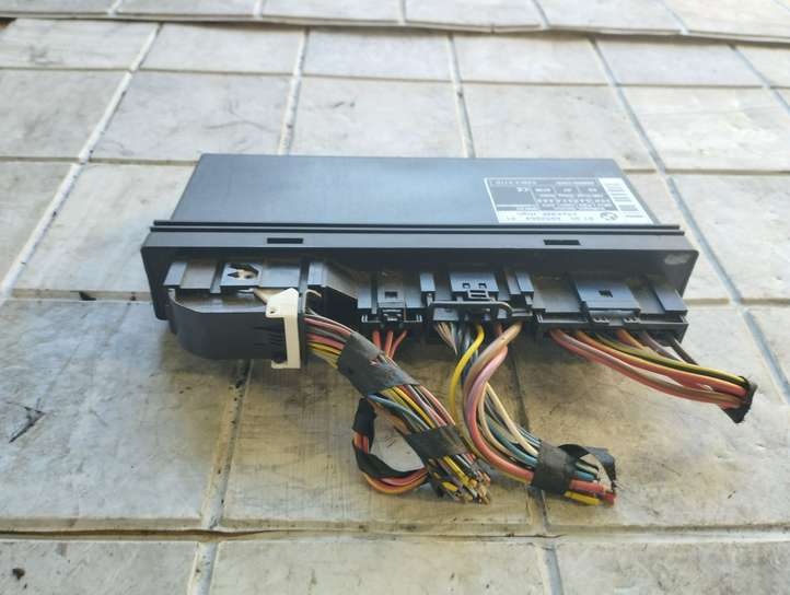 BMW 5 E60 E61 (2004 - 2010)  6135695266401 Mодуль kомфортa
