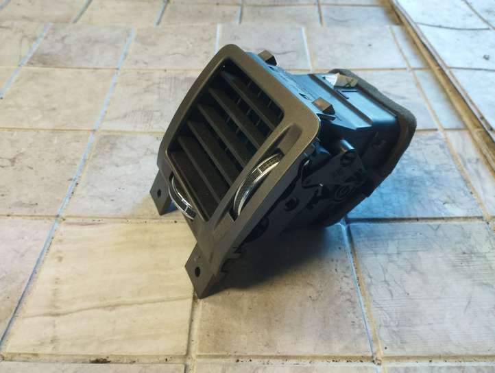 Opel Vectra (2005 - 2009)  230635620 Боковая воздушный дефлектор