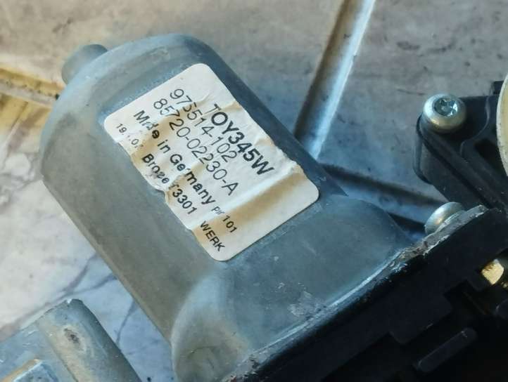 Toyota Auris 150 (2006 - 2012)  8570202020 Передний комплект электрического механизма для подъема окна
