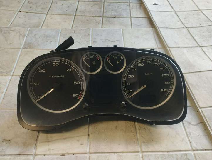 Peugeot 307 (2001 - 2005)  P9636708880E05 Спидометр (приборный щиток)