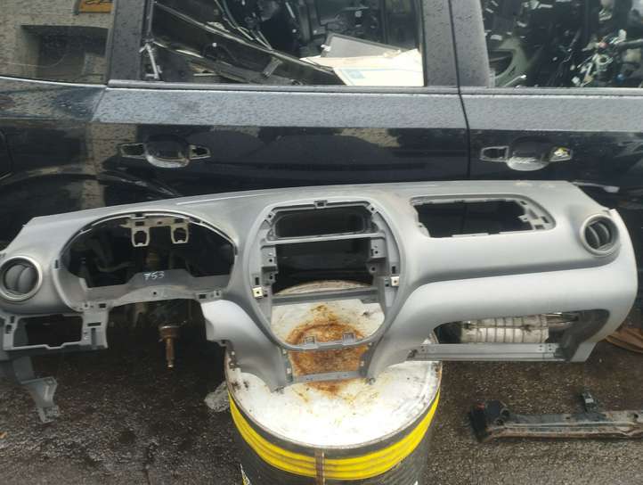 Toyota RAV 4 (XA20) (2000 - 2005)  5530142080 Панель