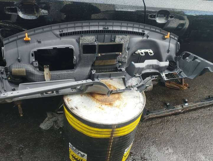 Toyota RAV 4 (XA20) (2000 - 2005)  5530142080 Панель