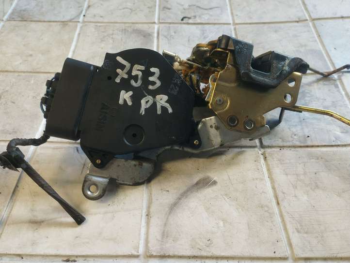 Toyota RAV 4 (XA20) (2000 - 2005)   Передняя звукоизоляция