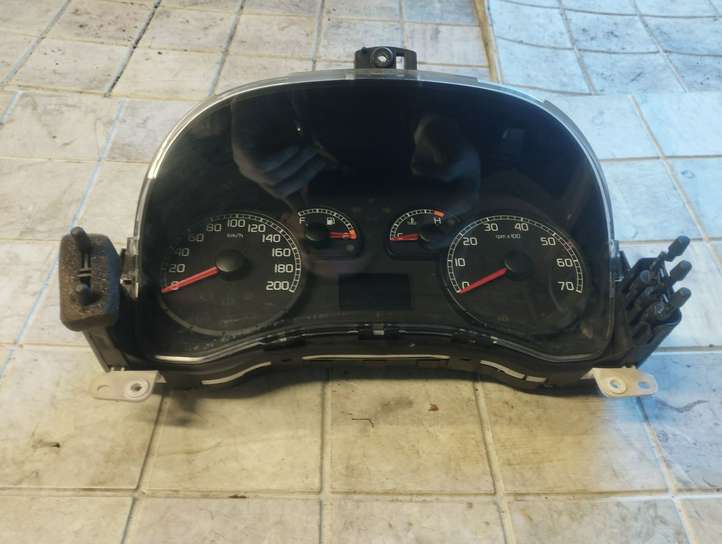 Fiat Doblo (2000 - 2009)  51762258 Спидометр (приборный щиток)