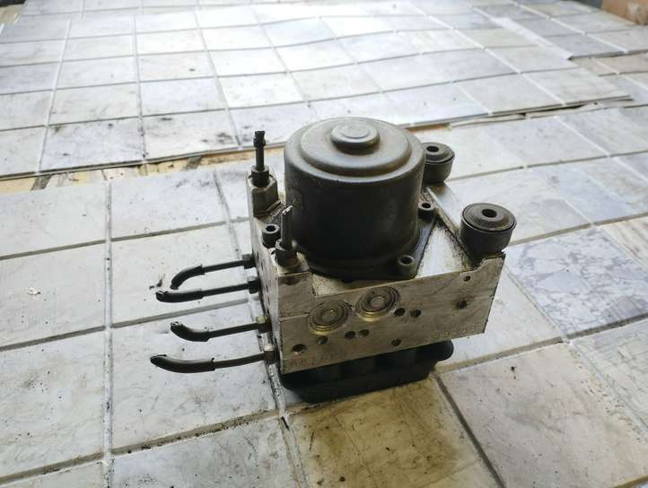 Mazda 6. (2002 - 2005)  4370743 Блок ABS