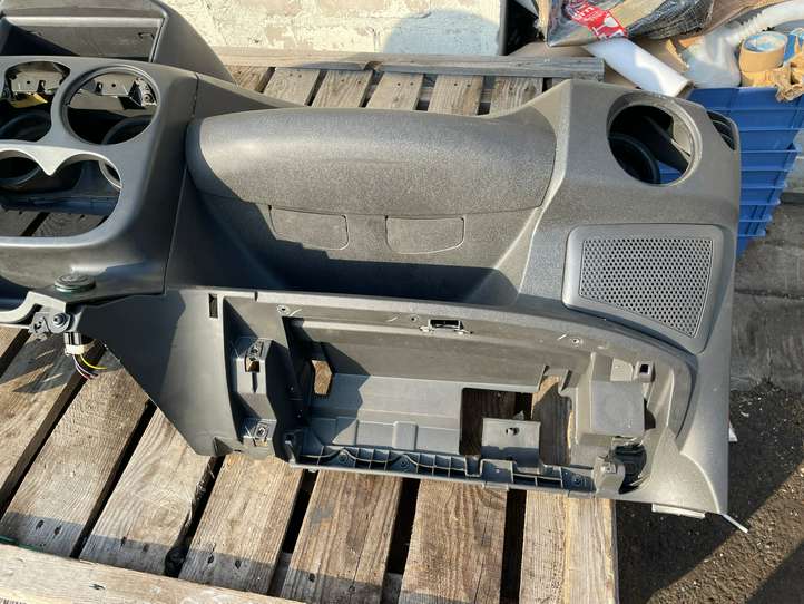 Fiat Doblo (2000 - 2009)  46751499 Панель
