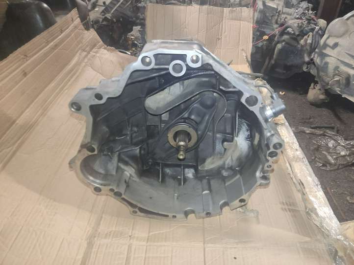 Audi A6 (1997 - 2001)  01E301103K Механическая коробка передач, 6 передач