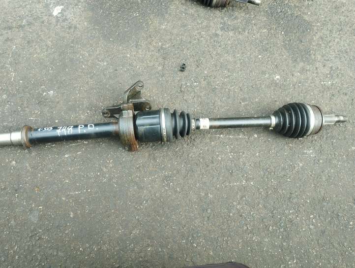 Toyota Auris 150 (2006 - 2012)  4341002590 Передняя полуось
