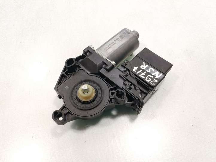 Volkswagen Touran II (2010 - 2016)  5K0959703A Механизм подъема окон задней двери