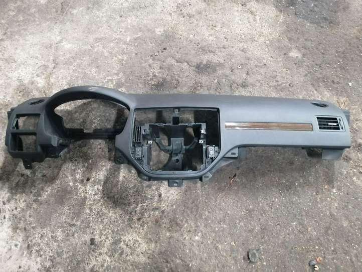 Ford C-Max (2007 - 2010)  3M5XR04305AHW Панель