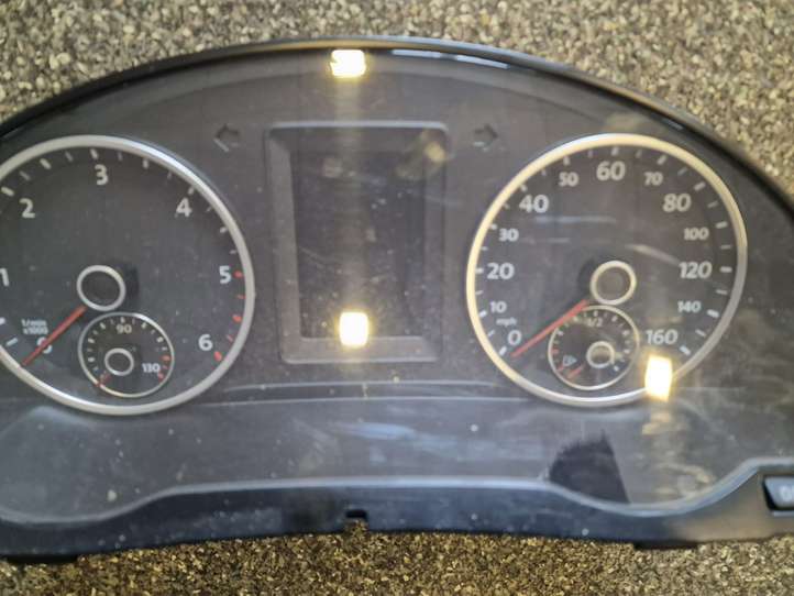 Volkswagen Tiguan (2007 - 2011)  5N0920972A Спидометр (приборный щиток)