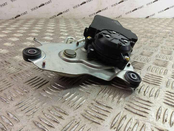Lexus LS 460 (2006 - 2009)  89222-50300 Притягиватель задней крышки