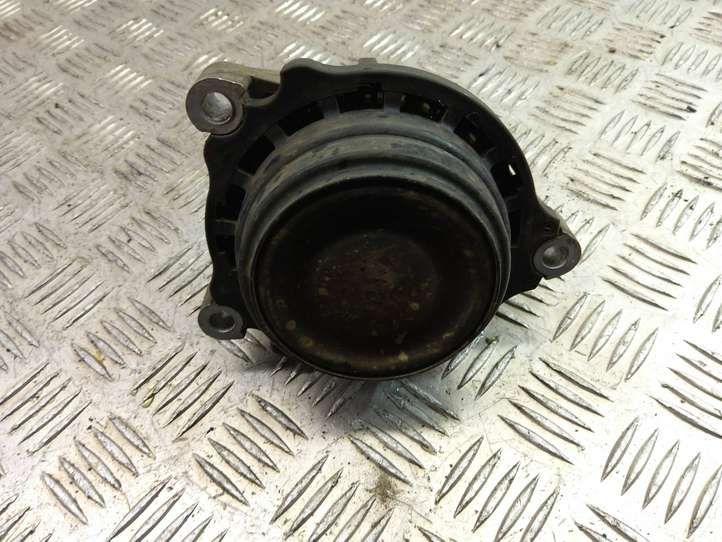 BMW X3 F25 (2010 - 2017)  6785711 Подушка двигателя