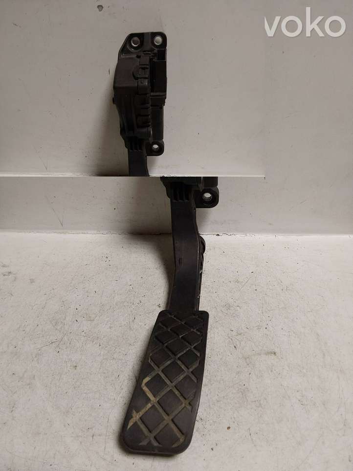 Audi A6 (2004 - 2008)  4F1723523B Педаль акселератора