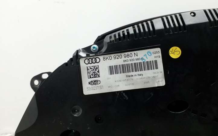 Audi A4 (2007 - 2011)  8K0920980N Спидометр (приборный щиток)