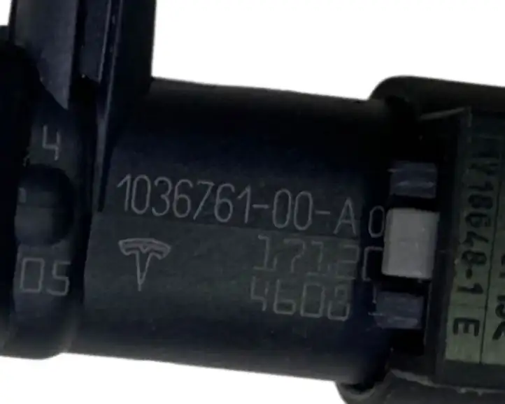 Tesla Model X (2015 - 2021) 103676100A Датчик удара SRS — фото 6