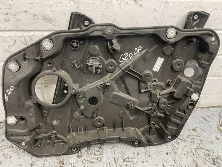 7432232 BMW 3 G20 G21 Priekinis el. lango pakėlimo mechanizmas be varikliuko