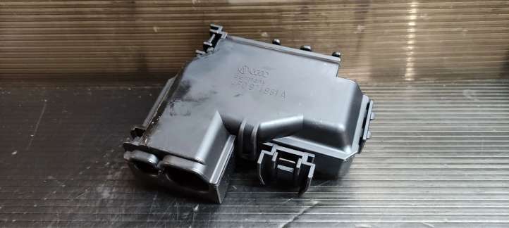 Audi A6 (2004 - 2008)  4F0971981A Узел подключения плюсовых проводов