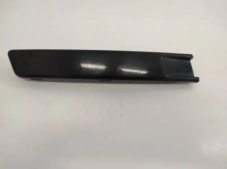 Volkswagen PASSAT B6 (2005 - 2010) 3C0807646A Молдинг переднего бампера — фото 1