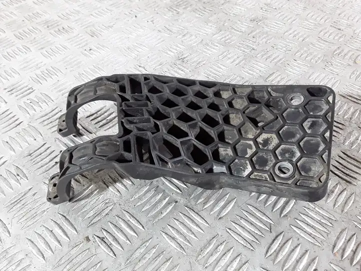 BMW X5 E70 (2006 - 2013) 70314607 Кронштейн топливного фильтра — фото 3
