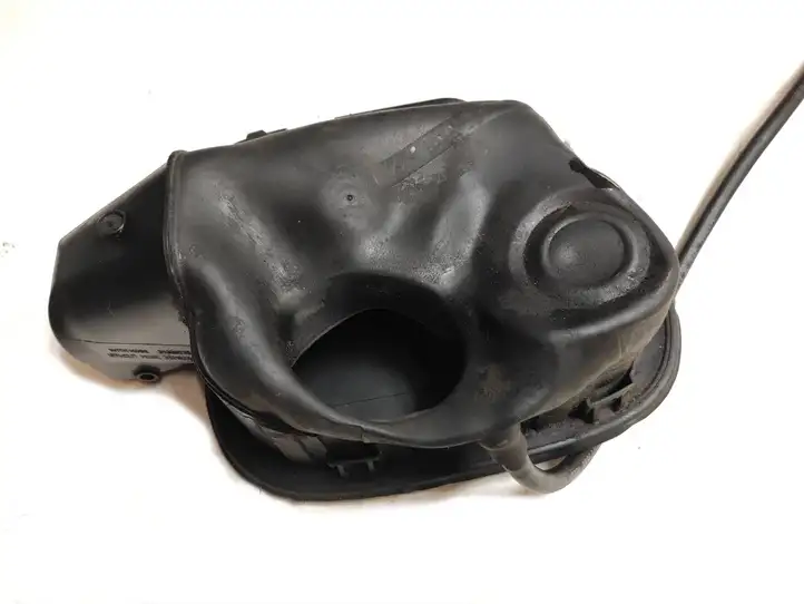 Volvo S80 (2006 - 2009) 31335115 Крышка топливного бака — фото 2