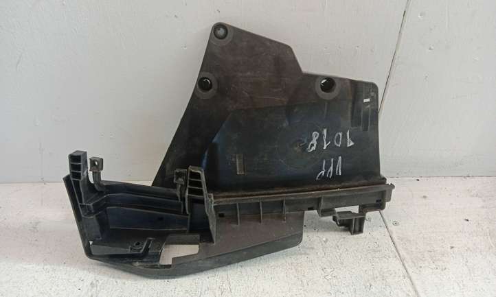 Volvo C30 (2010 - 2013)  31214730 Кронштейн