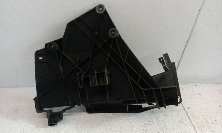 Volvo C30 (2010 - 2013)  31214730 Кронштейн
