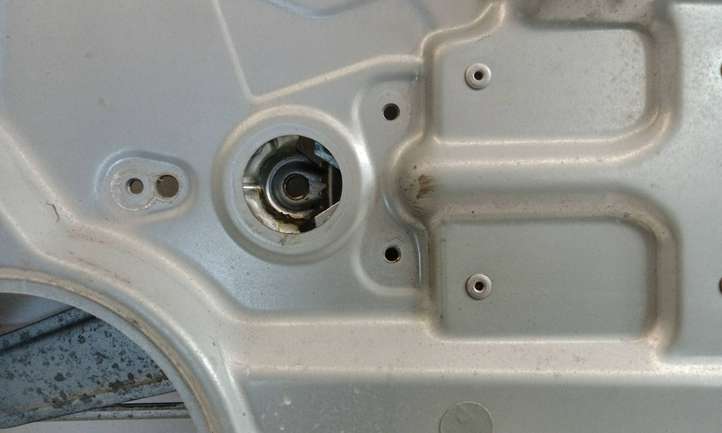 Volvo S40 (2004 - 2007)  8679081RH Механизм для электрического подъема окон передней двери (без двигателя)