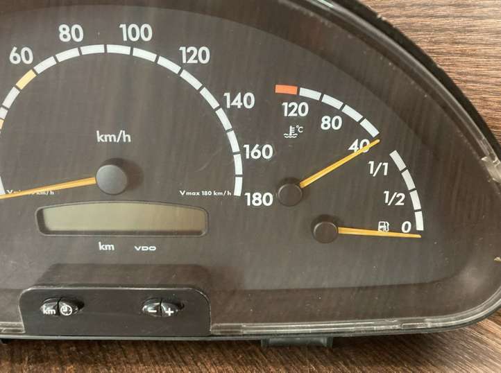 Mercedes-Benz Sprinter W901 W902 W903 W904 (1995 - 2007)  0014468521 Спидометр (приборный щиток)