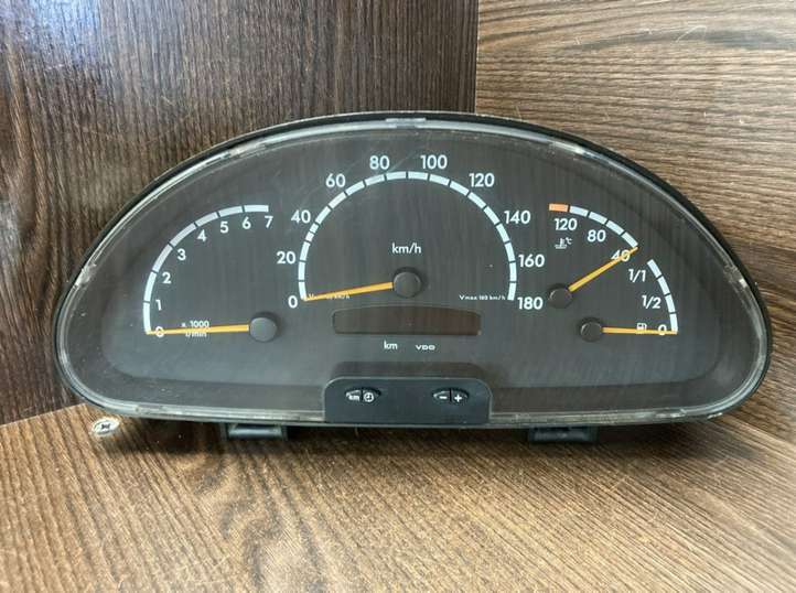 Mercedes-Benz Sprinter W901 W902 W903 W904 (1995 - 2007)  0014468521 Спидометр (приборный щиток)