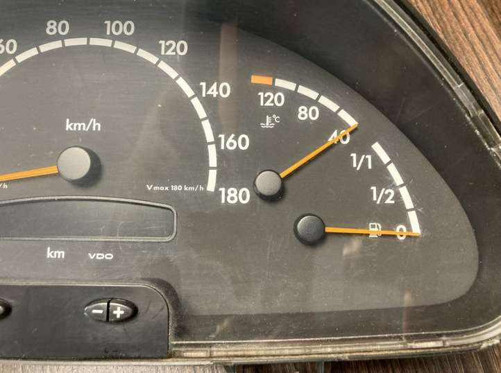 Mercedes-Benz Sprinter W901 W902 W903 W904 (1995 - 2007)  0014468521 Спидометр (приборный щиток)