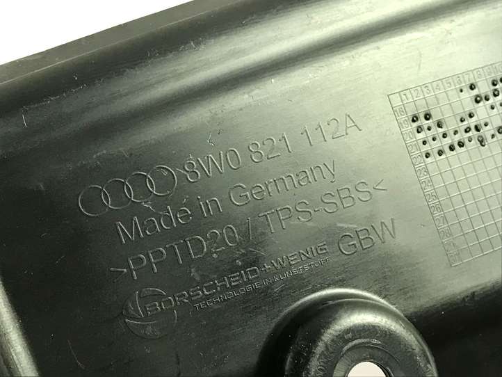 Audi A4 (2019 - )  8W0821112A Накладка на крыло