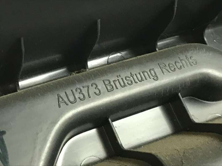 Audi A3/S3 8V (2012 - 2016)  8V4863880B Боковая панель