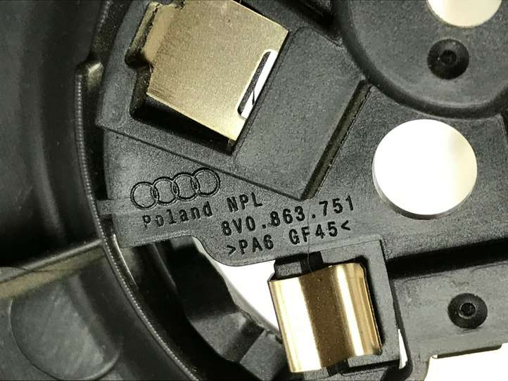 Audi A3/S3 8V (2012 - 2016)  8V4863880B Боковая панель