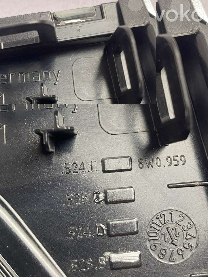 Audi A4 (2019 - )  8W0959523E Комплект отделки дверей