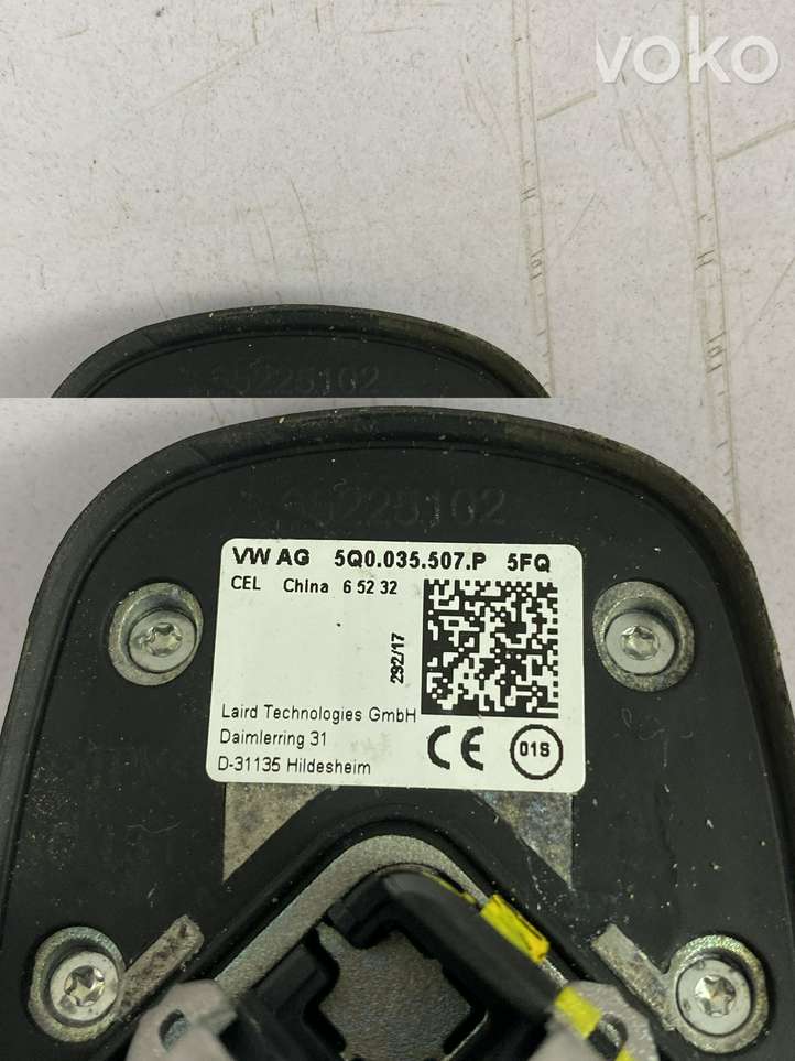 Skoda Superb B8 (3V) (2015 - 2023)  5Q0035507P Антенна (антенна GPS)