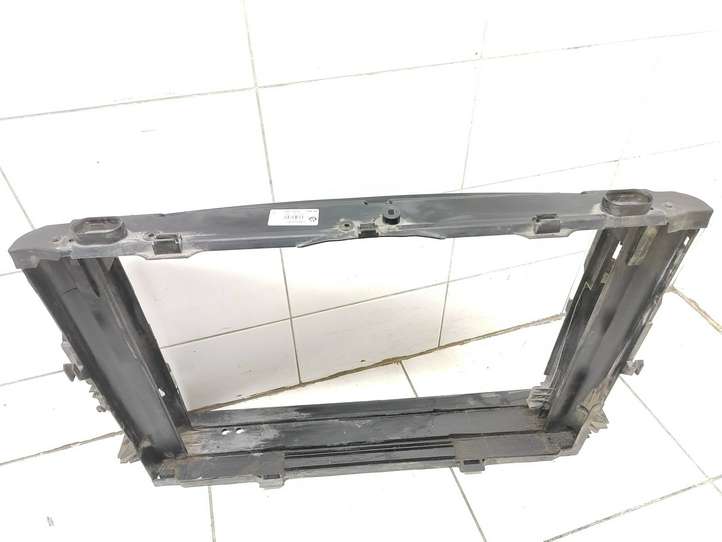 BMW 5 E60 E61 (2004 - 2010)  7519205 Панель