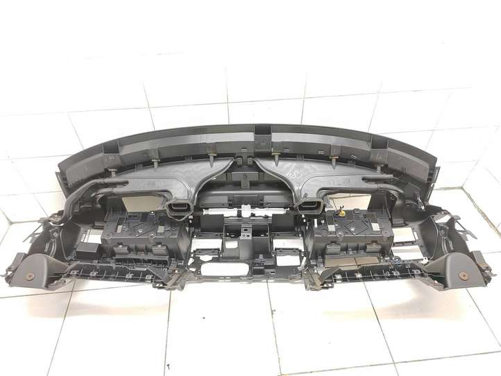 Ford Transit (2006 - 2013)  6C1119098A Панель