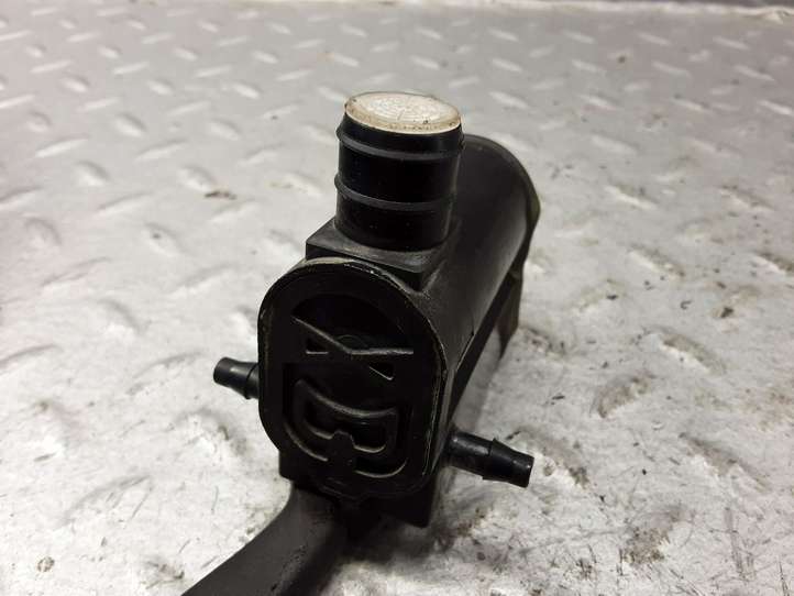 Kia Ceed (2015 - 2018)  985101W000 Насос оконной жидкости (стекол)