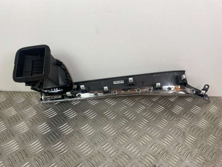 Jeep Grand Cherokee (2010 - 2021)  VP00007407 Боковая воздушный дефлектор