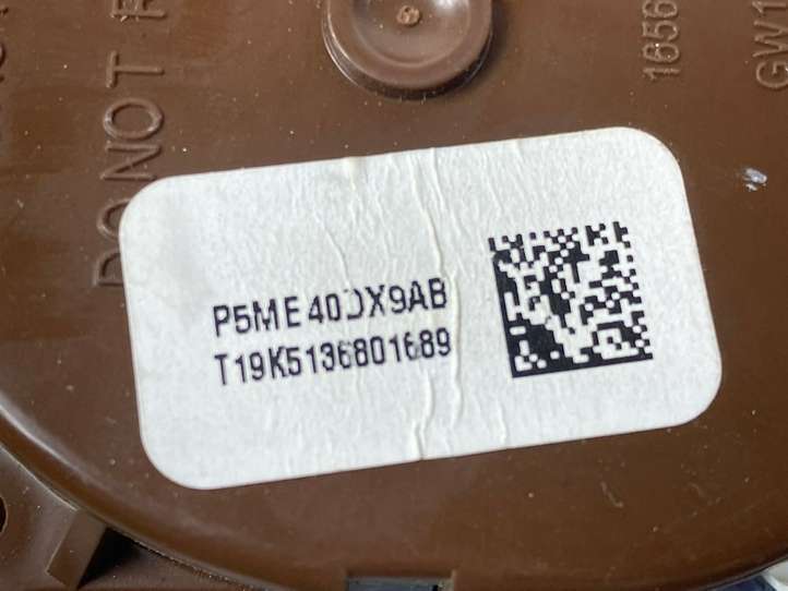 Jeep Grand Cherokee (2010 - 2021)  P5ME40DX9AB Задний ремень безопасности