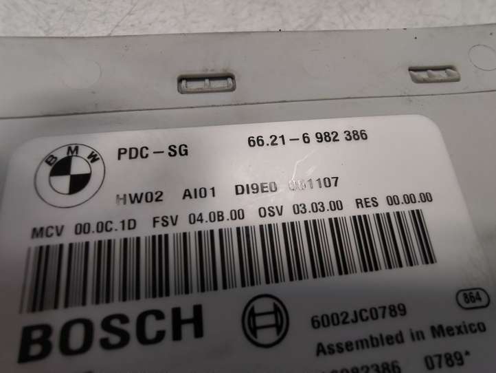 BMW 3 E90 E91 (2005 - 2012)  66206982386 Блок управления парковки