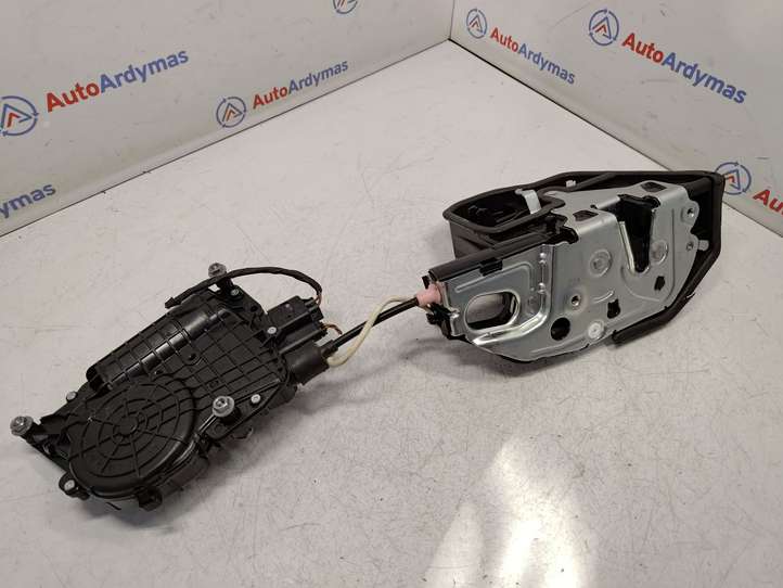 BMW 5 F10 F11 (2009 - 2016)  7154516 Замок задней двери