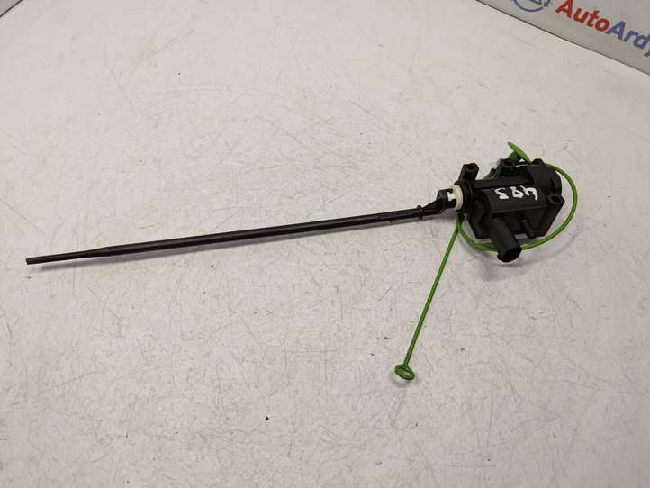 BMW X5 E70 (2006 - 2013)  67116985882 Электропривод центрального замка крышки бака