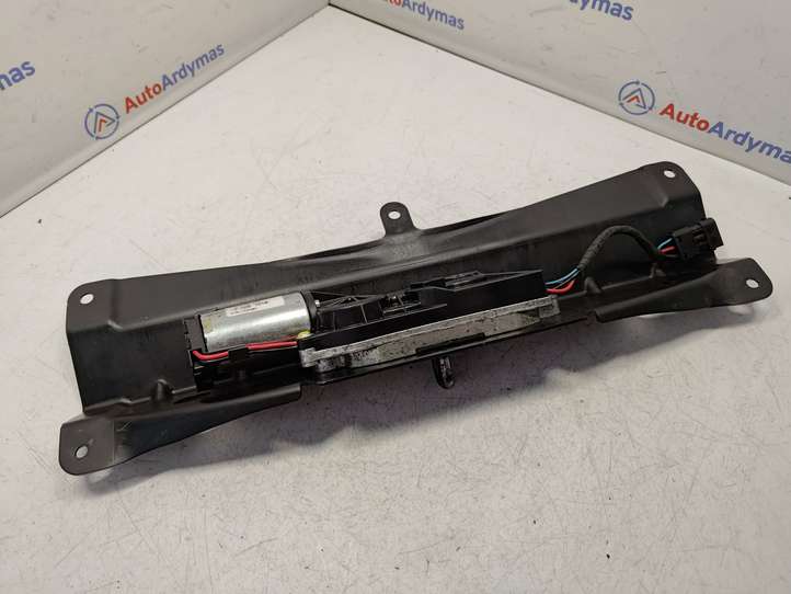 BMW X5 E70 (2006 - 2013)  51247233909 Притягиватель задней крышки