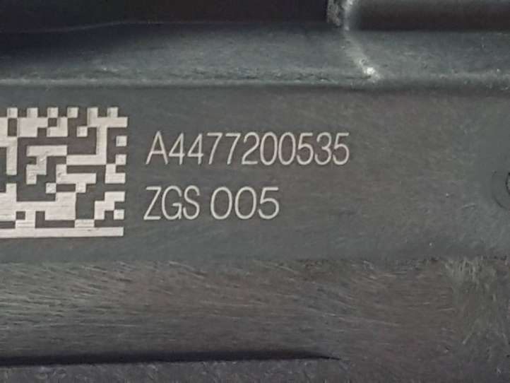 Mercedes-Benz Vito W447 (2014 - )  A4477200535 Передняя звукоизоляция
